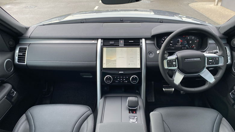 Land Rover Discovery 3.0 D350 Dynamic SE 5dr Auto Diesel Station Wagon